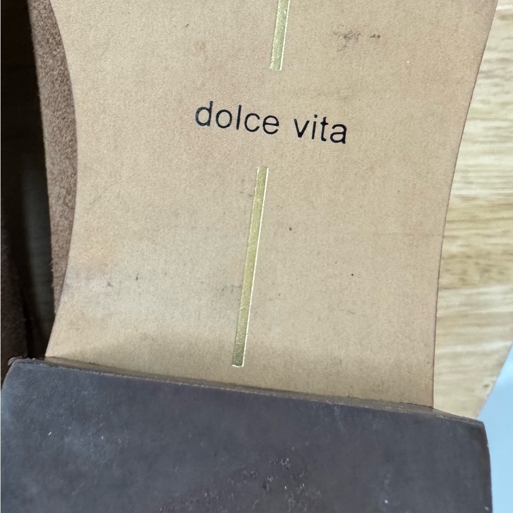 Dolce Vita Women’s Tavin Suede Zip Back Ankle Booties Tan, Size 7 - Picture 9 of 10